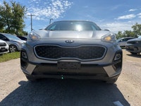 | Apple CarPlay & Android Auto | Heated Front Seats | Exterior Parking Camera (Rear) | Electronic St... (image 2)