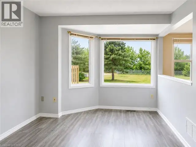 10 HOLBORN Court Unit# 38 Kitchener, Ontario in Houses for Sale in Kitchener / Waterloo - Image 28