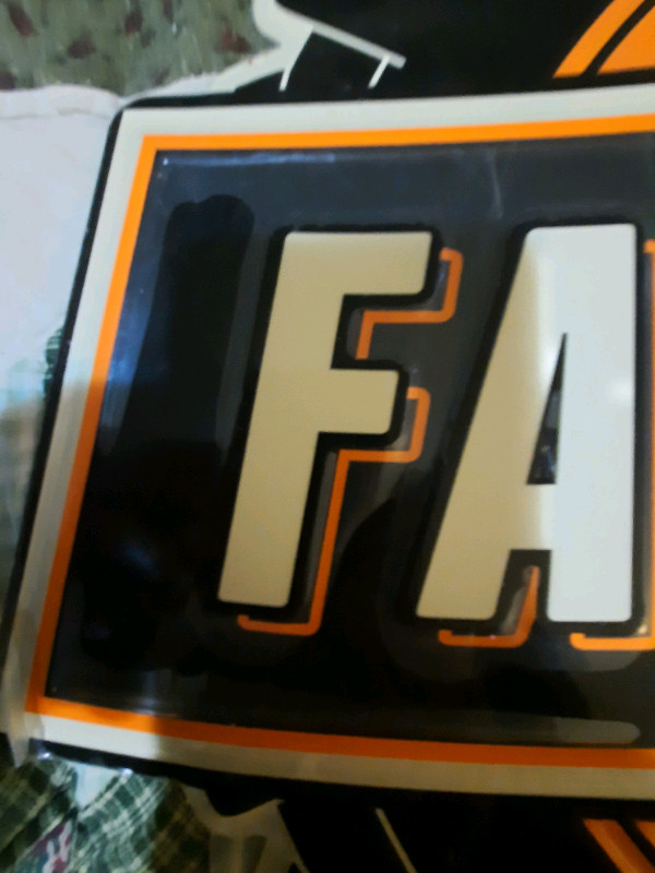  OLD : FARMERY ALUMINUM SIGN in Arts & Collectibles in Peterborough - Image 3