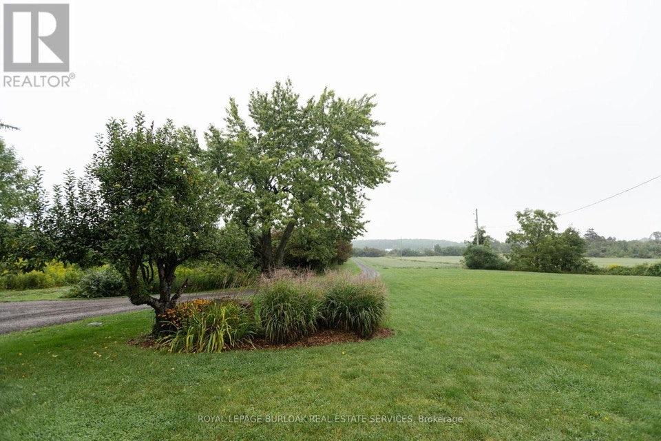 7682 OLD TREMAINE ROAD Milton, Ontario 3