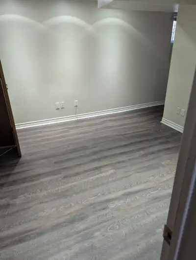 2 rooms for rent with private bath share kitchen and share bath no parking walking distance to tttc...