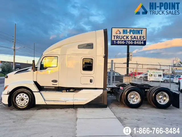 2023 KENWORTH T680 in Heavy Trucks in Mississauga / Peel Region - Image 3