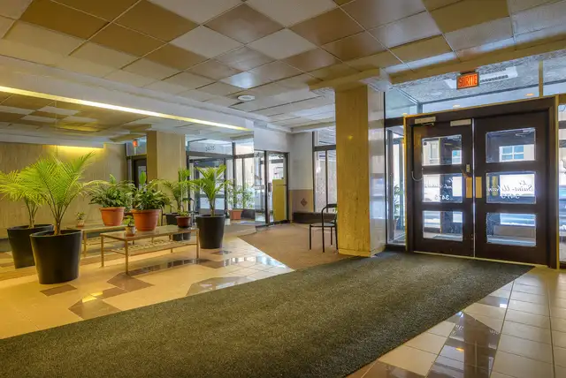 FURNISHED APARTMENT  DOWNTOWN   PLATEAU  METRO PLACE DES ARTS62864751719681124