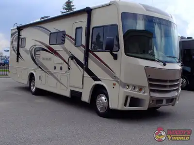 Specifications and Features: Exterior Length: 31.92 ft (383 in) Exterior Width: 8.29 ft (99.5 in) Ex...