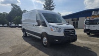 ONLY 60,000km - LIKE NEW INSIDE & OUT - ALL WHEEL DRIVE - Clean Carfax - No Accidents. Pre-Sale Insp... (image 1)