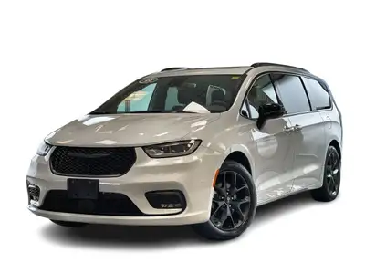 -Regina Honda Odometer is 19660 kilometers below market average! Recent Arrival! 2025 Chrysler Pacif...