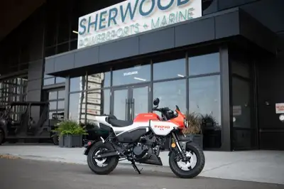 Engine Type: Single cylinder, 4-stroke, air cooled Displacement: 126 cc Bore and Stroke: 57 x 49.4 m...