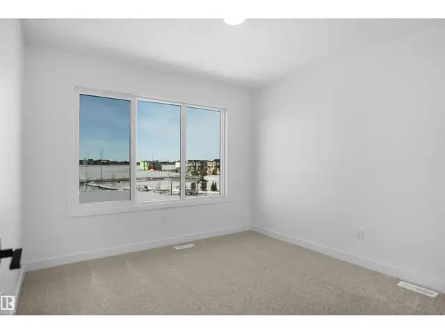 17506 5A ST NE Edmonton, Alberta in Houses for Sale in Strathcona County - Image 27