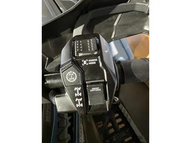 2026 Can-Am Outlander MAX Limited 1000R in ATVs in New Glasgow - Image 13