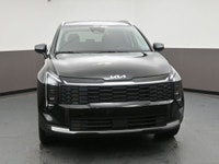 This 2026 Kia Sportage offers the technology and comfort you're looking for, featuring Android Auto/... (image 1)