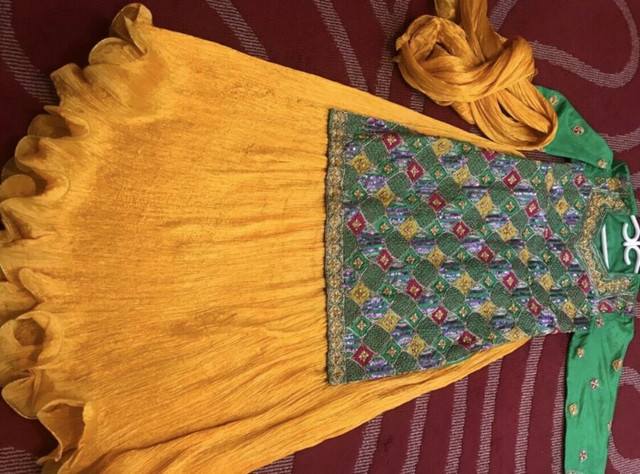 Hand embroidered Mahndi dress,Lahnga in Women's - Dresses & Skirts in Oakville / Halton Region - Image 2