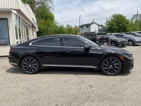 Vehicle Highlights: - R-LINE - Highly optioned - Dealer serviced Just landed is a very rare and desi... (image 7)