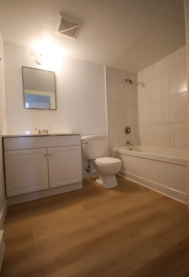 All Inclusive Student Rentals in Long Term Rentals in Kitchener / Waterloo - Image 10