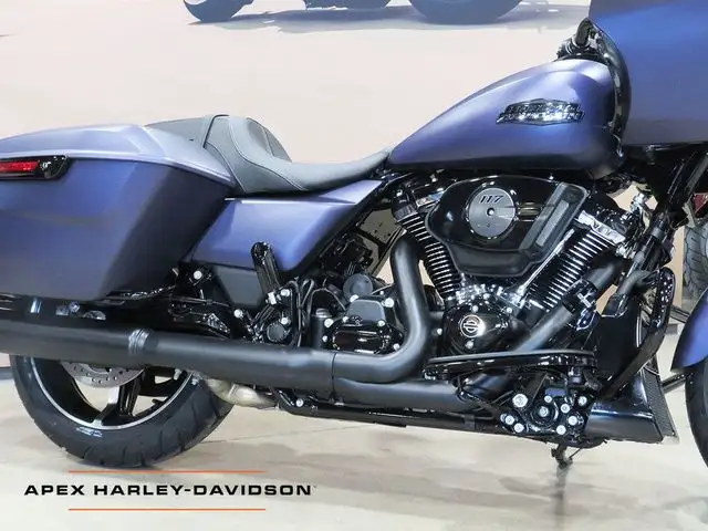 2025 Harley-Davidson FLTRX - Road Glide in Sport Touring in Cambridge - Image 7