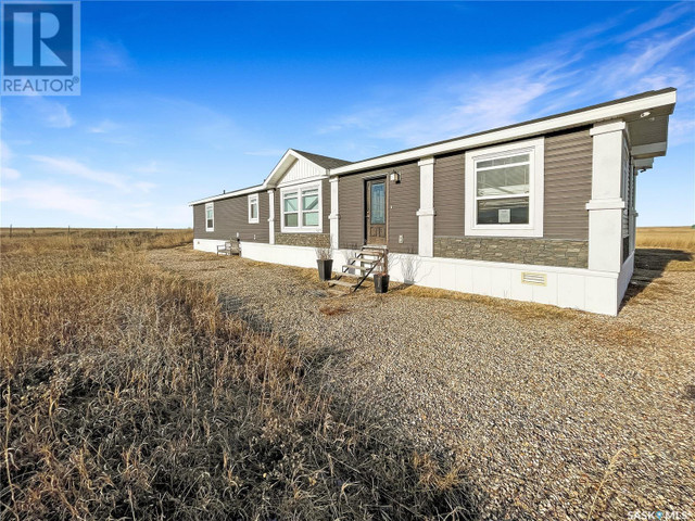Highway #1 West Acreage Swift Current Rm No. 137, Saskatchewan in Houses for Sale in Swift Current