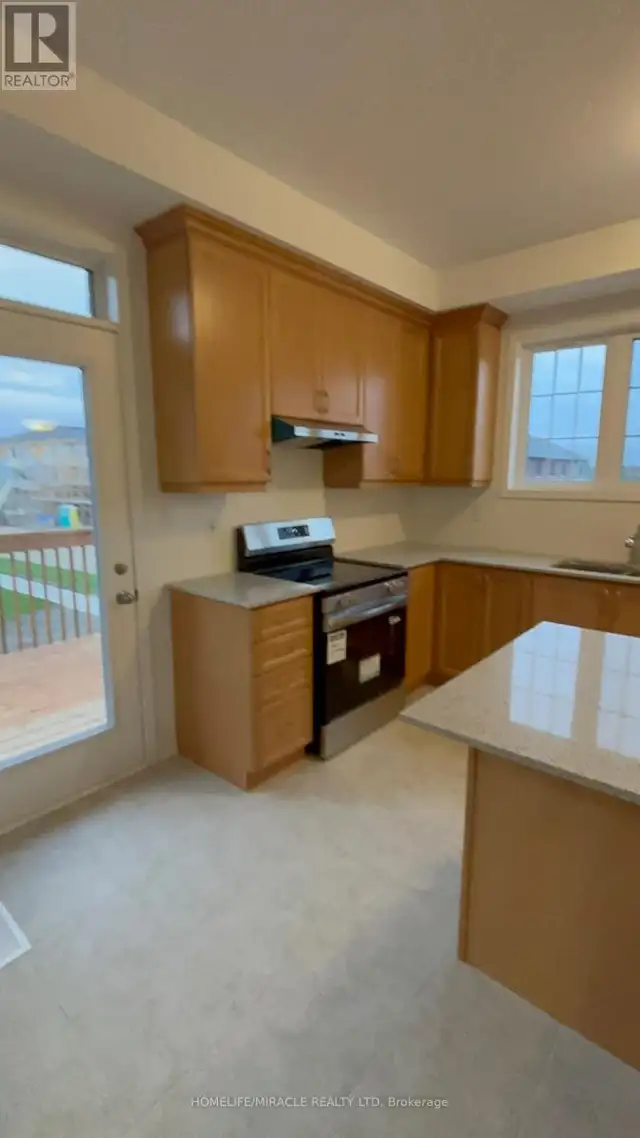 41 LOWER STREET Barrie, Ontario in Long Term Rentals in Oakville / Halton Region - Image 16