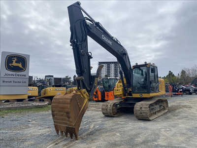 Hours: 590 | Location: Bedford, NS, CA | Attachments: Aux Hydraulics; Attachments: Hydraulic Thumb;...