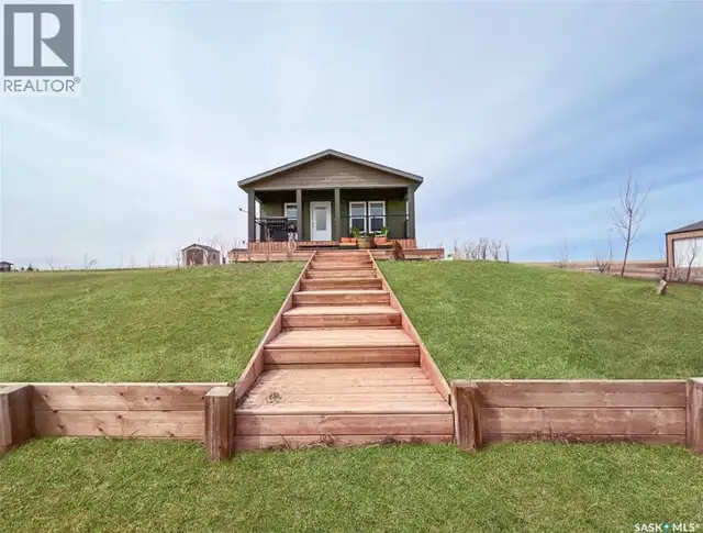701 Pebble DRIVE Webb Rm No. 138, Saskatchewan in Houses for Sale in Swift Current - Image 20