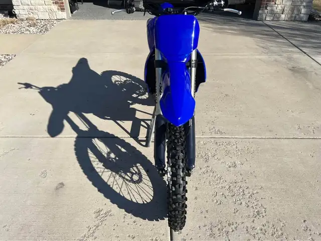 2024 YAMAHA YZ450F-BLUE! in Dirt Bikes & Motocross in Sudbury - Image 6