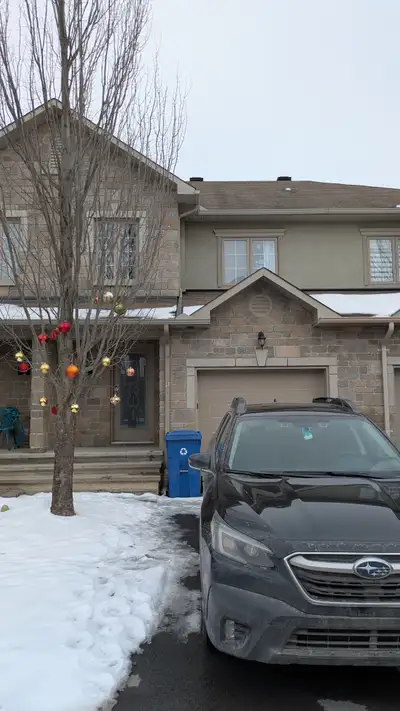 Spacious 3-Bedroom Townhouse for Rent – Plateau, Gatineau