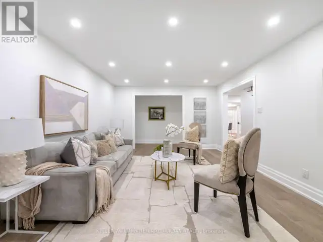 17 SLEEPY HOLLOW LANE Whitchurch-Stouffville, Ontario in Houses for Sale in Markham / York Region - Image 10