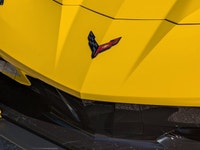 6.2L Gas V8 engine for thrilling performance - Z51 Performance Package enhances driving dynamics - A... (image 7)