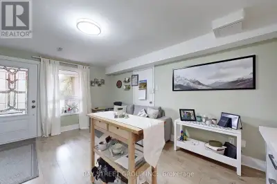 40 HENRICKS ROAD Markham (Thornlea), Ontario