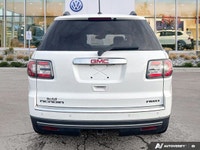 KBB.com Brand Image Awards. This GMC Acadia boasts a Gas V6 3.6L/217 engine powering this Automatic... (image 3)