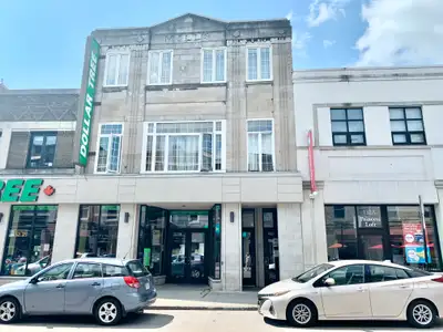 122 Princess Street - Large apartment in the heart of downtown!