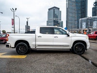 All purchasers receive a CarHub Rewards Card for $1000 towards service! ENGINE 6.2L ECOTEC3 V8 (420... (image 5)