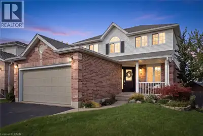 Welcome to 6 Branwood Place, nestled on a quiet, private cul-de-sac in desirable Lackner Woods! Tuck...
