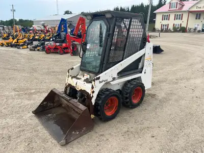 Iron Inventory Inc! 2003 Bobcat 453 skid steer is powered by 15hp Kubota diesel engine. Front manual...
