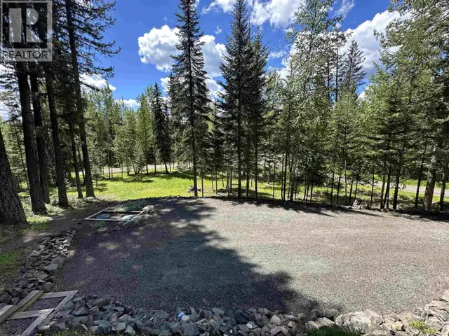 7613 MICA PLACE Lone Butte, British Columbia in Houses for Sale in 100 Mile House - Image 14