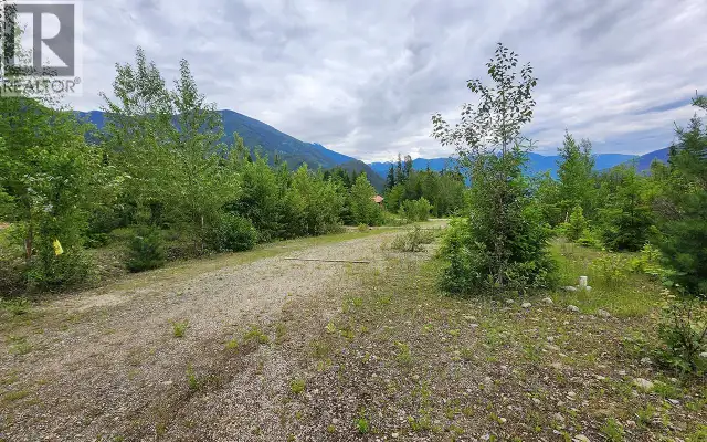 5360 6 Highway Rosebery, British Columbia in Land for Sale in Nelson - Image 20