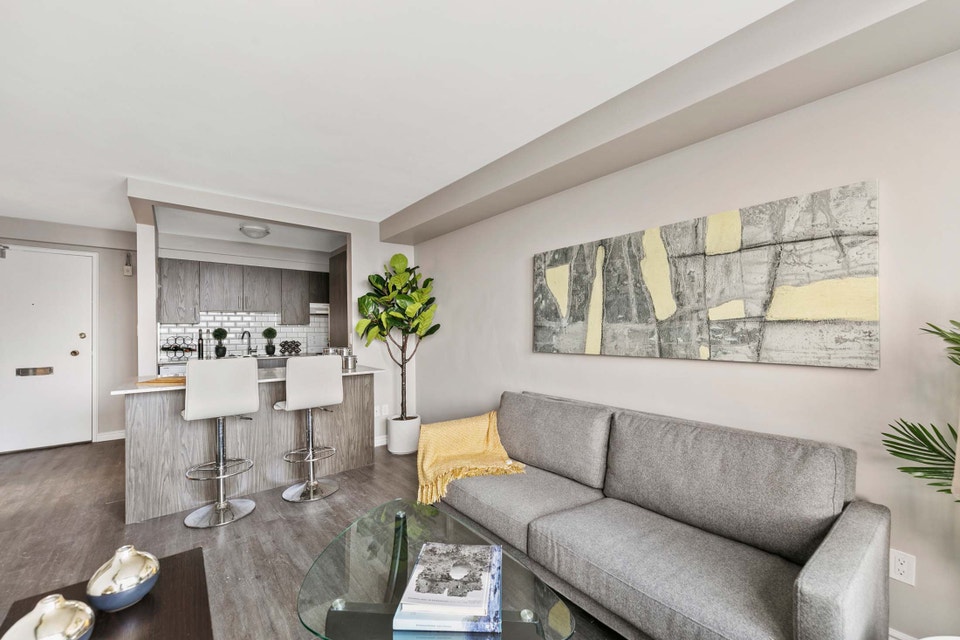 Cozy & Functional Jr 1. Bedroom Apartment on Riverside 5