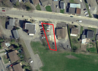 Large commercial lot (56.75 x 139.4') !