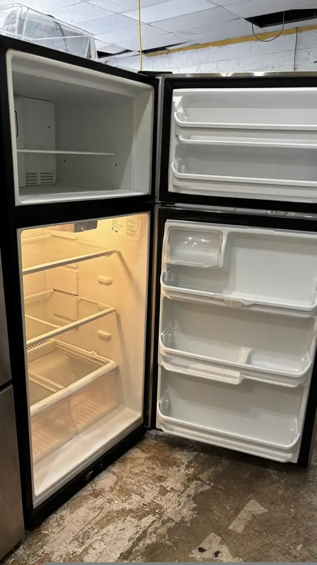 Frigidaire 30” Top Freezer Refrigerator30 Days Warranty in Refrigerators in Kitchener / Waterloo - Image 7