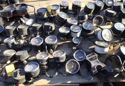 #2 Vintage Kawasaki Honda Suzuki Yamaha Speedometers Tachometers Minimum purchase $25CAD Gauge sets,...