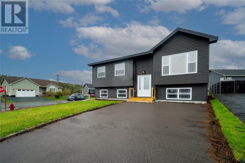 20 Heidi Crescent Conception Bay South, Newfoundland & Labrador