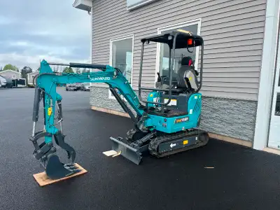 Sunward 1.8 Ton Excavator is loaded with standard features Hyd Thumb Adjustable Tracks Front Blade 7...