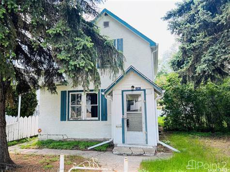 136 5th AVENUE NE in Houses for Sale in Swift Current