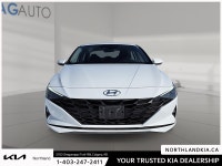 2023 Hyundai Elantra Preferred Ready for anything, from the streets of Calgary to the highways of Al... (image 5)