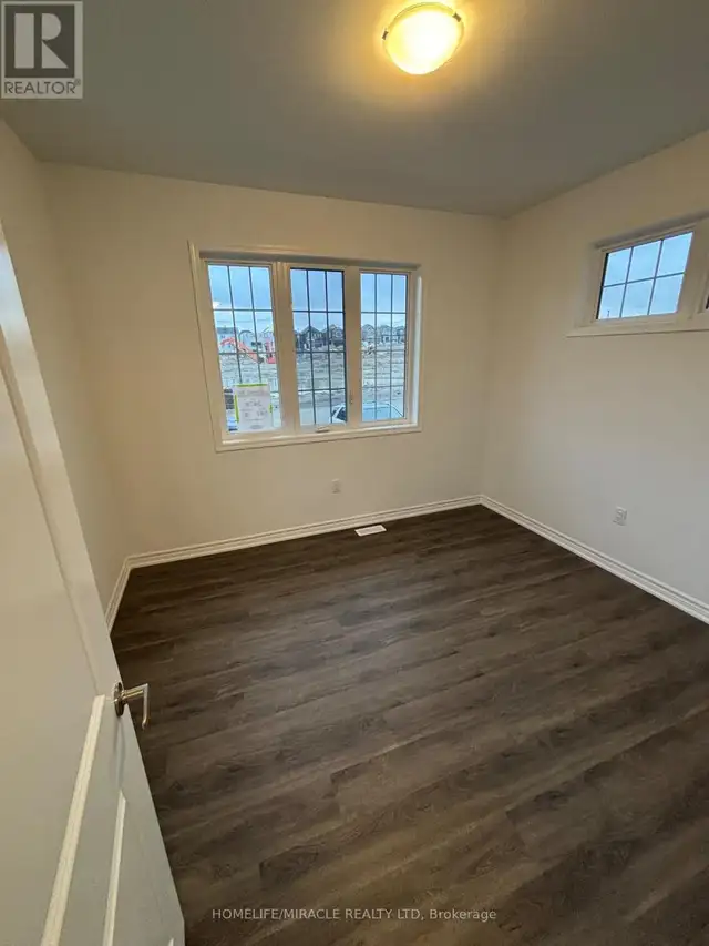 41 LOWER STREET Barrie, Ontario in Long Term Rentals in Oakville / Halton Region - Image 20