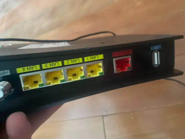 DSL MODEM ROUTER Sagemcom 2864 Speeds up to 300Mbit/s! | Networking ...