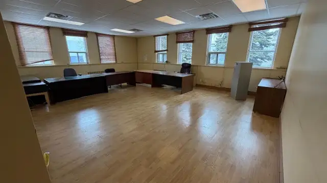 OFFICE SPACE FOR RENT