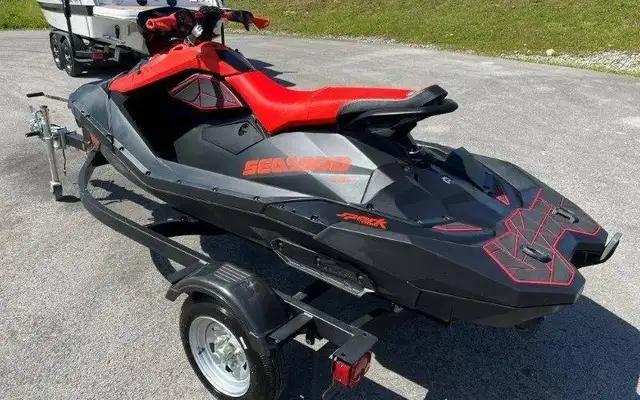 2022 SEADOO SPARK TRIXX 900 ACE 2&3UP(FINANCING AVAILABLE) in Personal Watercraft in Strathcona County - Image 7