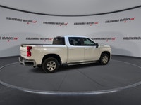 // ACCIDENT FREE!! // At Haldimand Motors Ltd. in Cayuga, this used 2022 Chevrolet Silverado 1500 LT... (image 7)