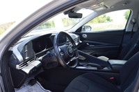 2021 Hyundai Elantra Preferred 86,227 KM Now Only $18,550(Was $21,950) or $132 Bi-Weekly(O.A.C.). Bi... (image 8)