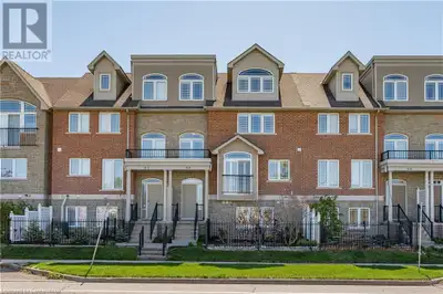 EXECUTIVE TOWNHOME offering just over 2,600 sqft, blending luxury, comfort, and functionality. The e...