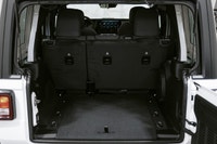 Engine: 3.6L V6 24V VVT Engine Upg I w/ESS (image 9)